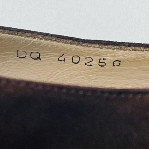 Vintage Salvatore Ferragamo Brown Suede and Leather Cap Toe Pumps Size 8 - Picture 9 of 12